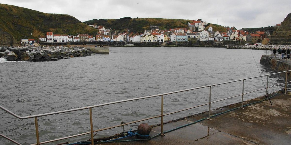 Staithes harbour